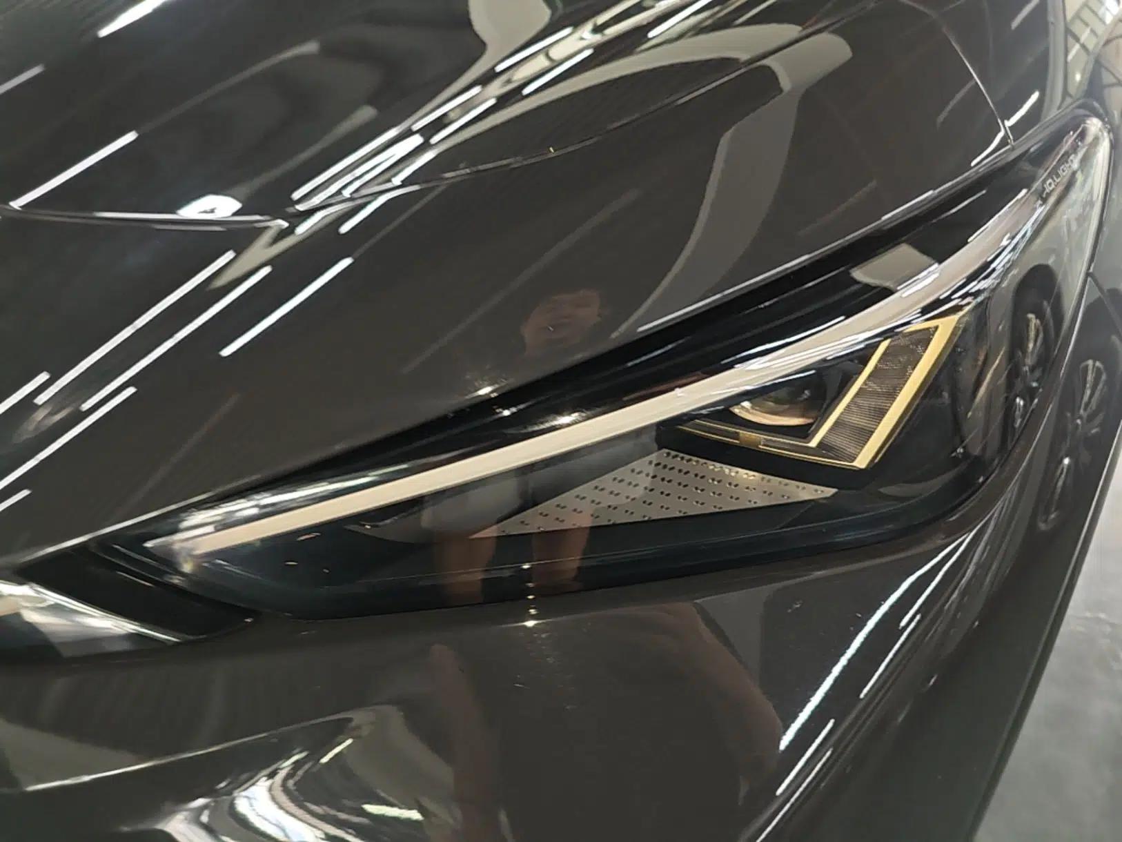 Volkswagen ID.UNYX 2024 Pro Long-Range Version — миниатюра 8