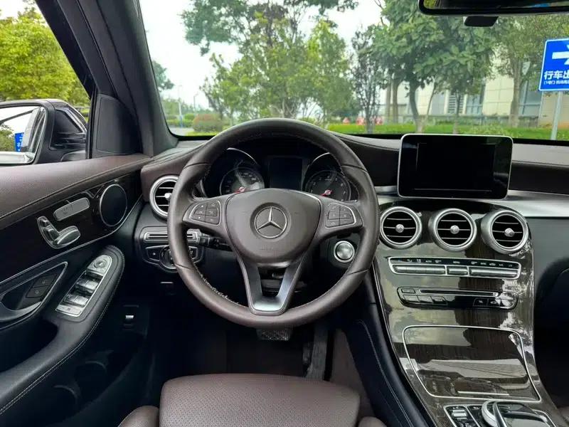 2019 Mercedes-Benz GLC 260 L 4MATIC Dynamic — миниатюра 13