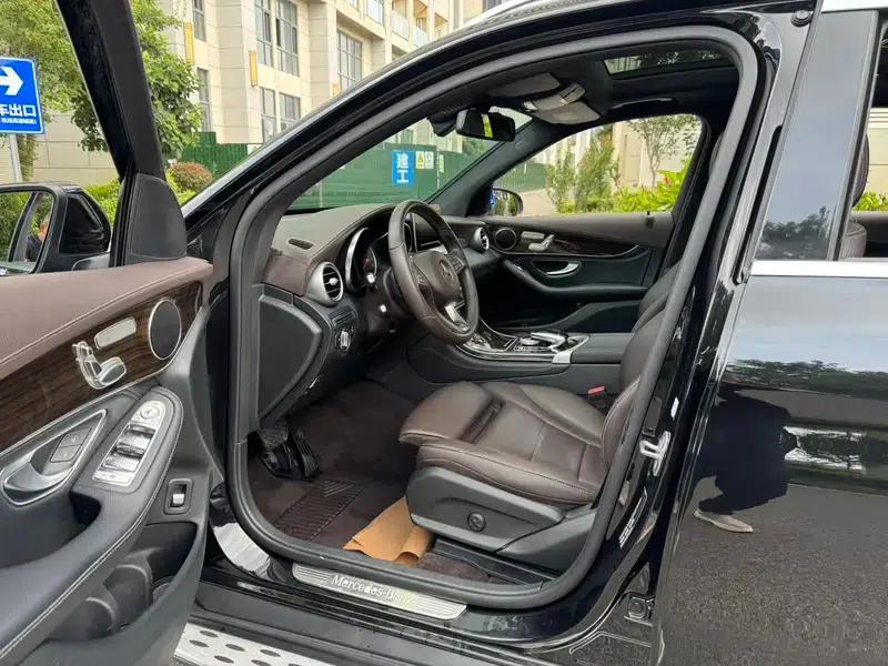 2019 Mercedes-Benz GLC 260 L 4MATIC Dynamic — миниатюра 29