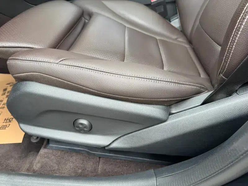 2019 Mercedes-Benz GLC 260 L 4MATIC Dynamic — миниатюра 30