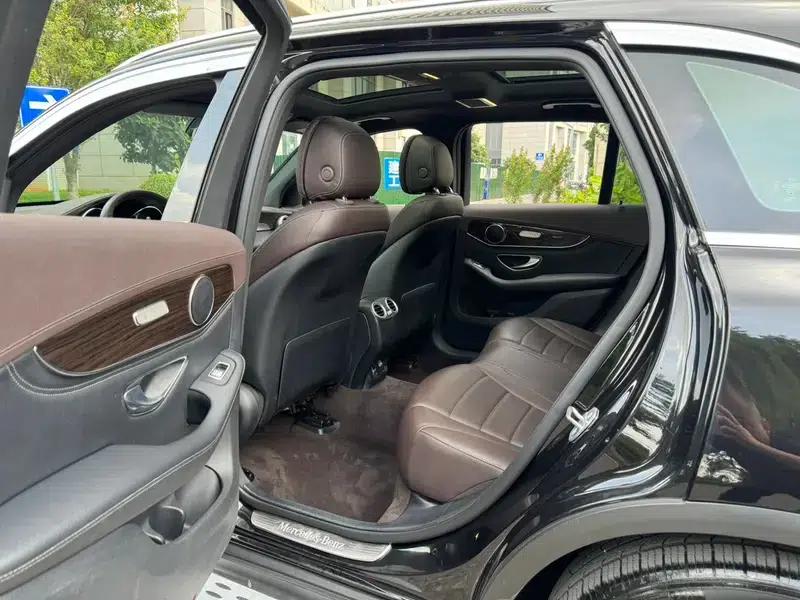 2019 Mercedes-Benz GLC 260 L 4MATIC Dynamic — миниатюра 31