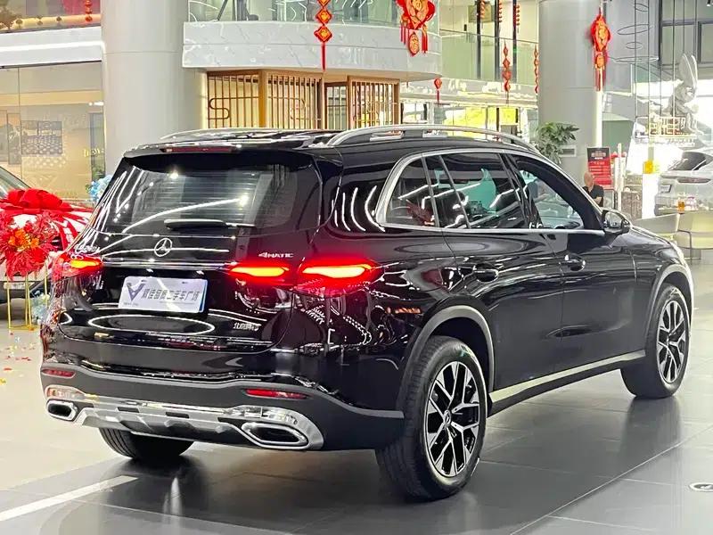 2024 Mercedes-Benz GLC 260 L 4MATIC Dynamic 5-seater — миниатюра 6
