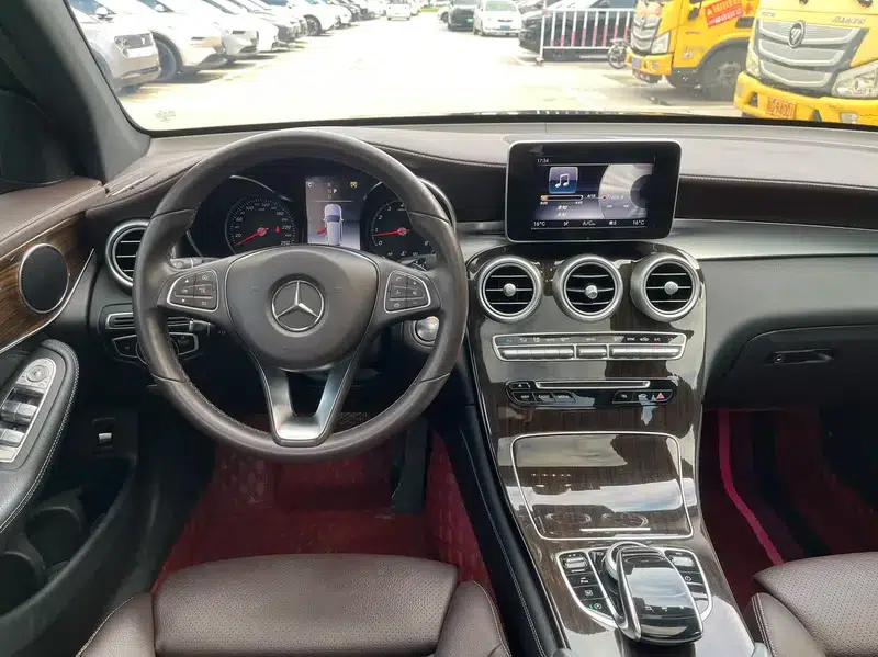 2019 Mercedes-Benz GLC 260 L 4MATIC Dynamic — миниатюра 6