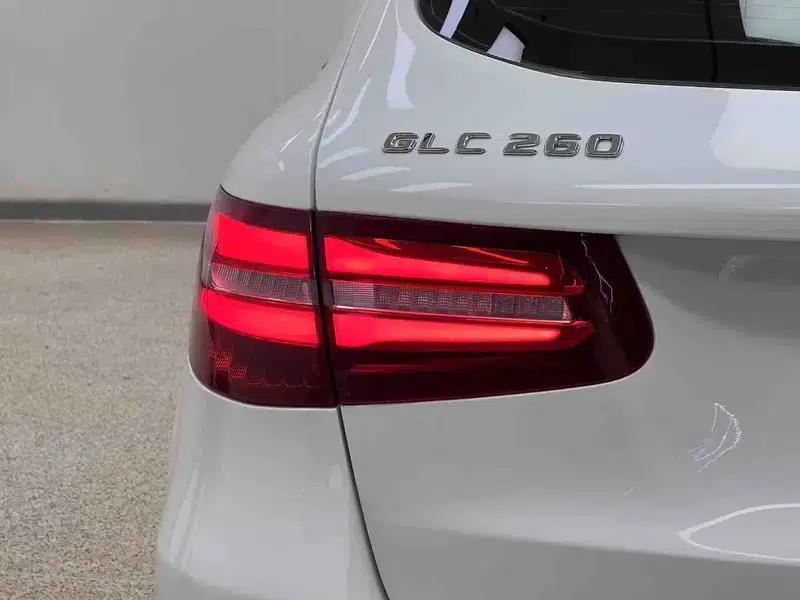 2018 Mercedes-Benz GLC 260 4MATIC Dynamic — миниатюра 11