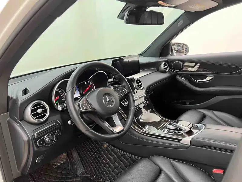 2018 Mercedes-Benz GLC 260 4MATIC Dynamic — миниатюра 21