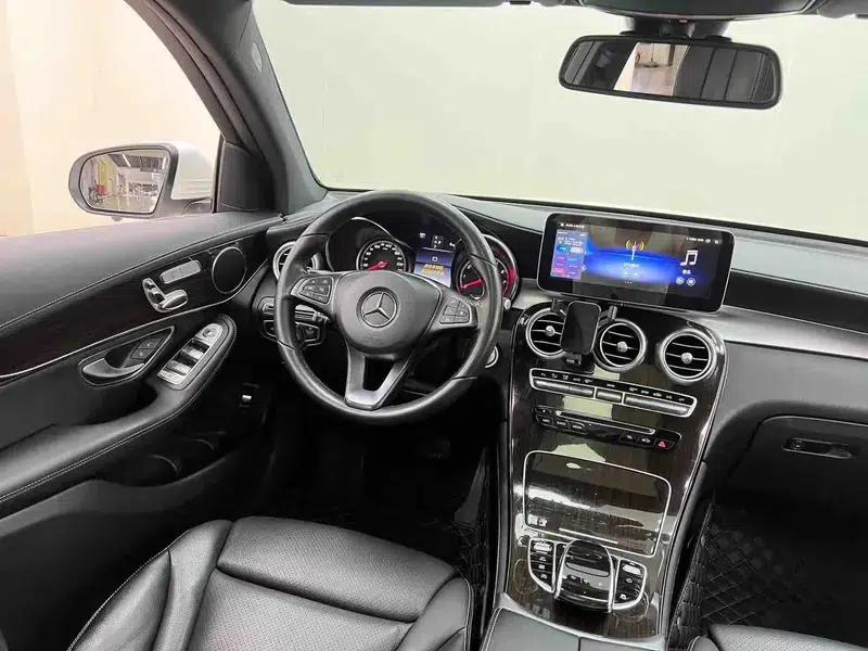 2018 Mercedes-Benz GLC 260 4MATIC Dynamic — миниатюра 22