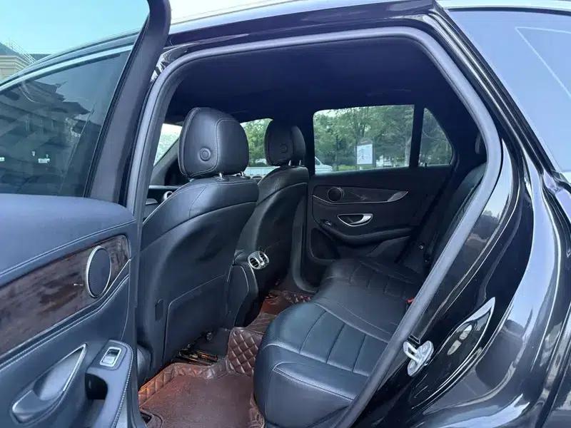 2017 Mercedes-Benz GLC 260 4MATIC Luxury — миниатюра 10