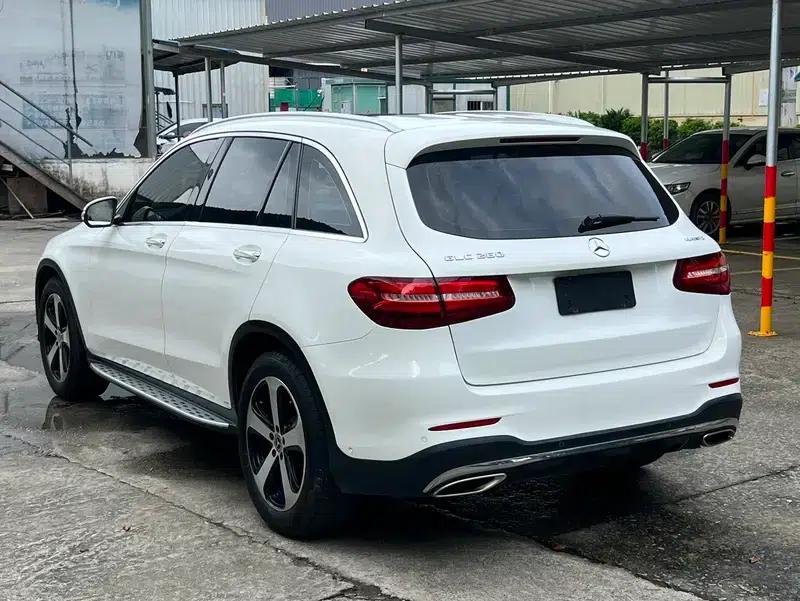 2018 Mercedes-Benz GLC 260 4MATIC Luxury — миниатюра 4