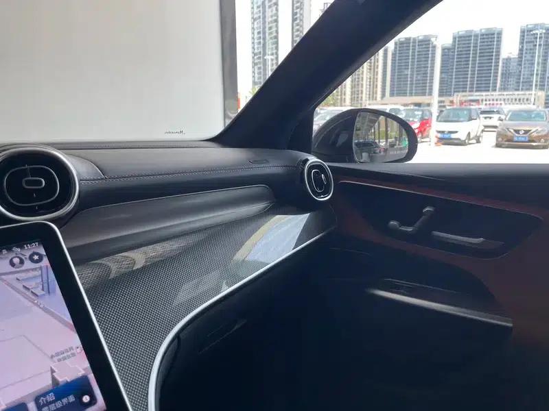 2023 Mercedes-Benz GLC 260 L 4MATIC Dynamic 5-seater — миниатюра 15
