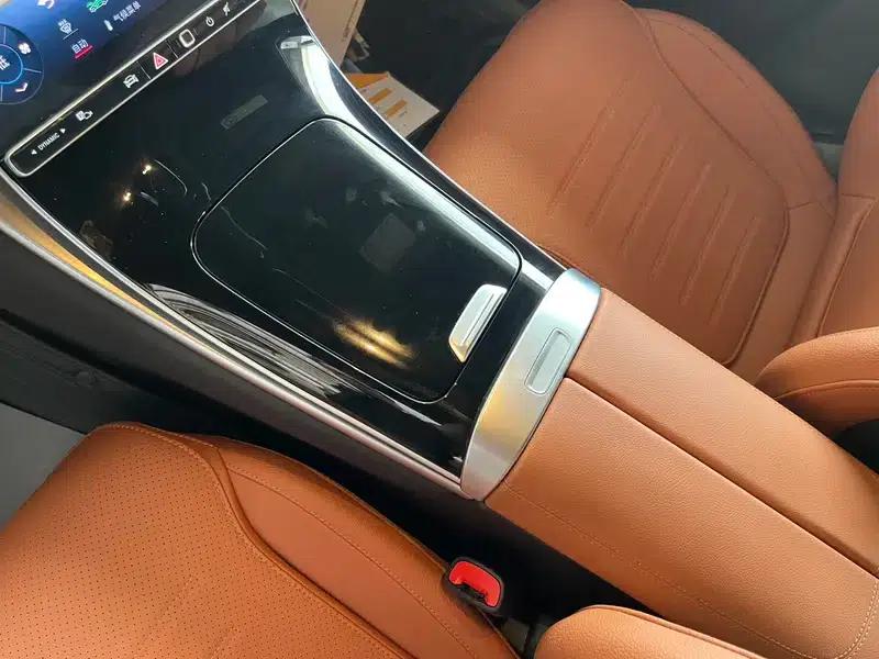 2023 Mercedes-Benz GLC 260 L 4MATIC Dynamic 5-seater — миниатюра 16