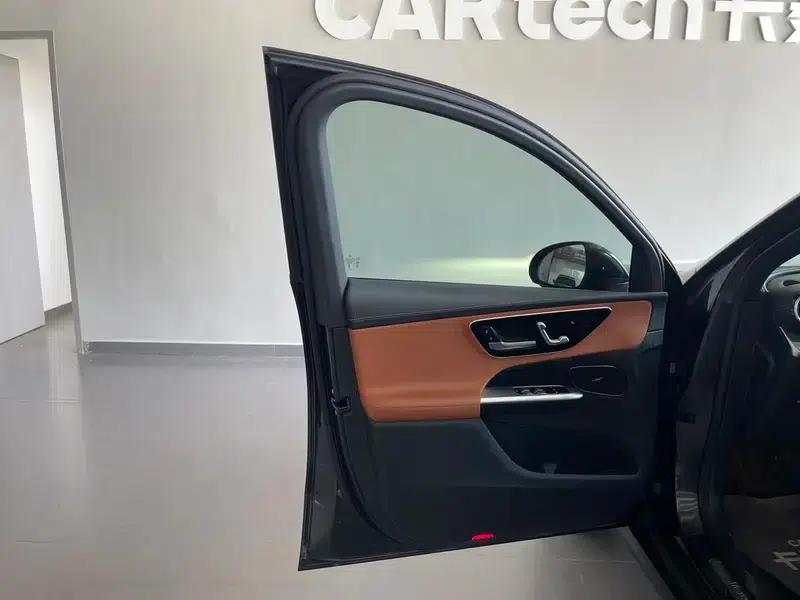 2023 Mercedes-Benz GLC 260 L 4MATIC Dynamic 5-seater — миниатюра 31