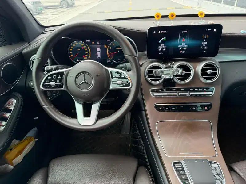 2020 Mercedes-Benz GLC 260 L 4MATIC Luxury — миниатюра 7
