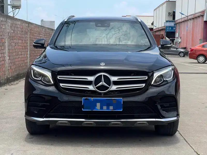 2017 Mercedes-Benz GLC 260 4MATIC Luxury — миниатюра 2