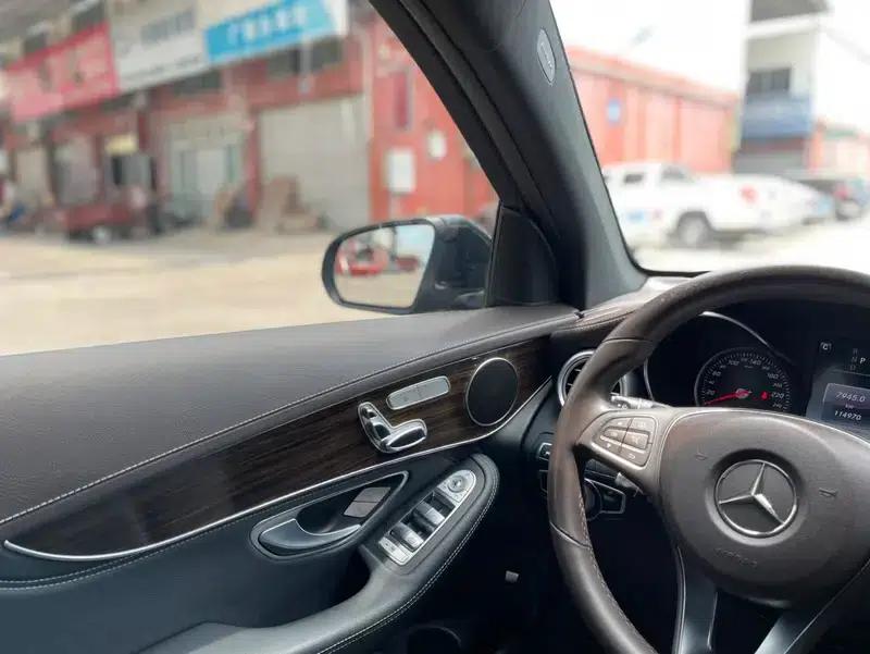 2017 Mercedes-Benz GLC 260 4MATIC Luxury — миниатюра 16