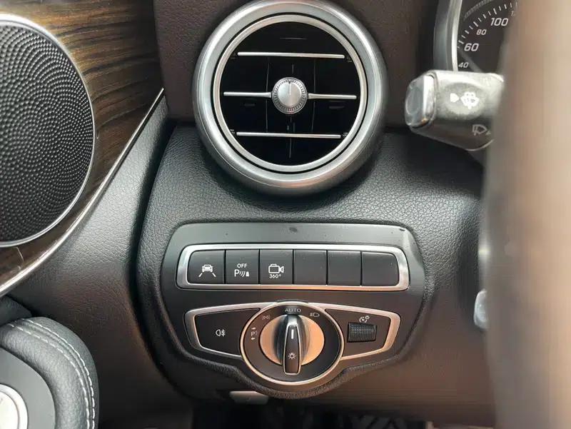 2017 Mercedes-Benz GLC 260 4MATIC Luxury — миниатюра 23