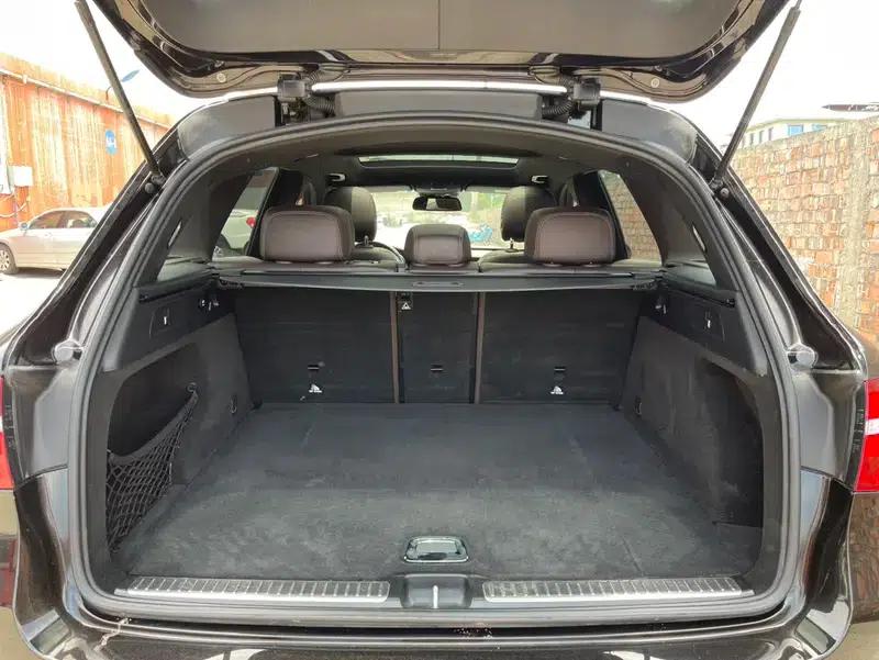 2017 Mercedes-Benz GLC 260 4MATIC Luxury — миниатюра 31