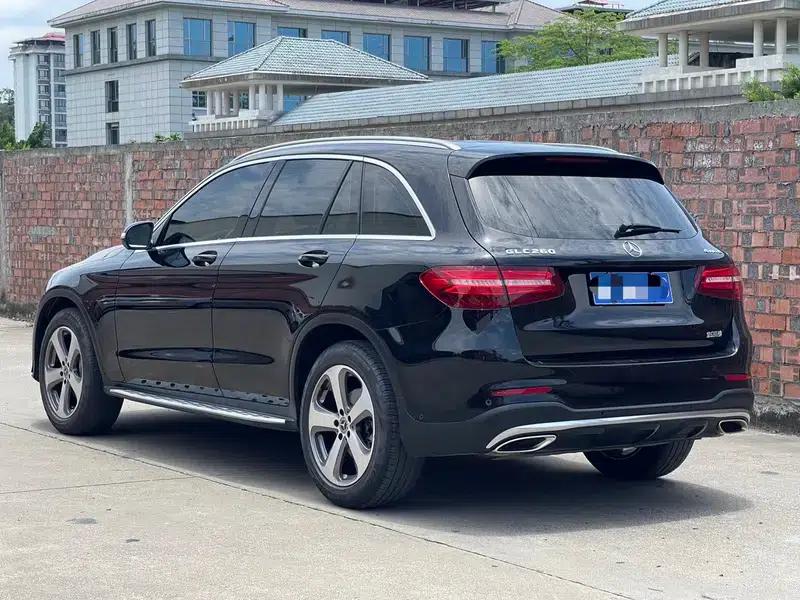 2017 Mercedes-Benz GLC 260 4MATIC Luxury — миниатюра 5