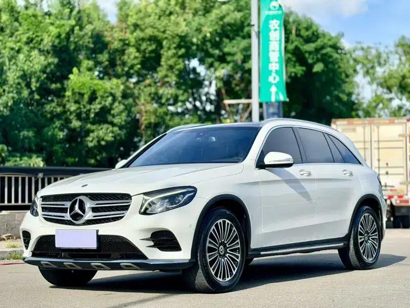 2019 Mercedes-Benz GLC 260 L 4MATIC Dynamic — миниатюра 1