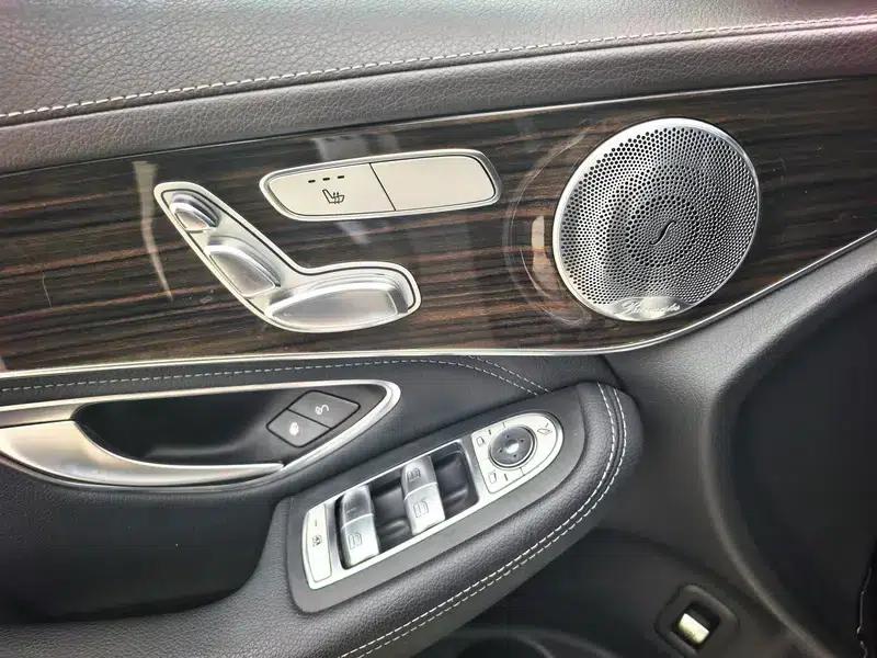 2016 Mercedes-Benz GLC 260 4MATIC Luxury — миниатюра 17
