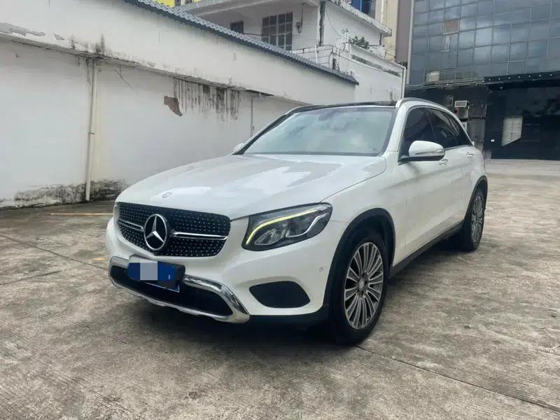 2016 Mercedes-Benz GLC 260 4MATIC Dynamic — миниатюра 1