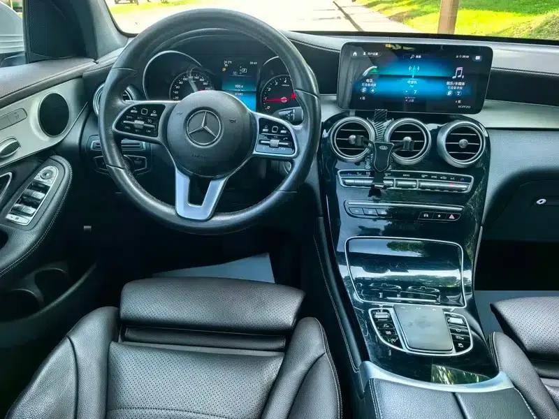 2020 Mercedes-Benz GLC 260 L 4MATIC Dynamic — миниатюра 7