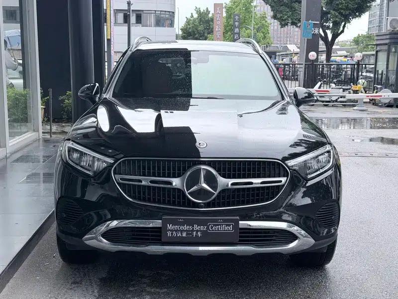 2023 Mercedes-Benz GLC 260 L 4MATIC Dynamic 7-seater — миниатюра 2