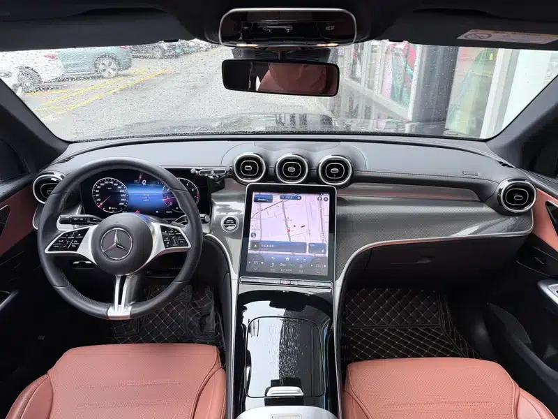 2023 Mercedes-Benz GLC 260 L 4MATIC Dynamic 7-seater — миниатюра 12