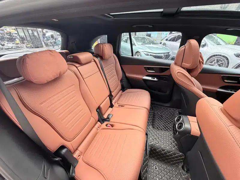 2023 Mercedes-Benz GLC 260 L 4MATIC Dynamic 7-seater — миниатюра 24