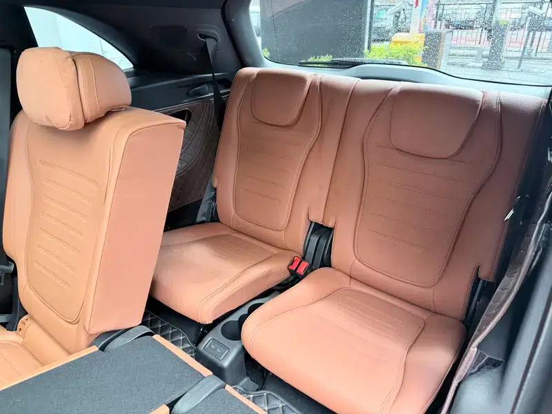 2023 Mercedes-Benz GLC 260 L 4MATIC Dynamic 7-seater — миниатюра 25