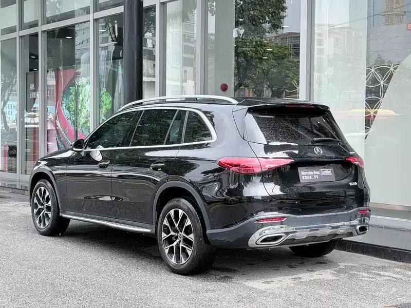 2023 Mercedes-Benz GLC 260 L 4MATIC Dynamic 7-seater — миниатюра 4