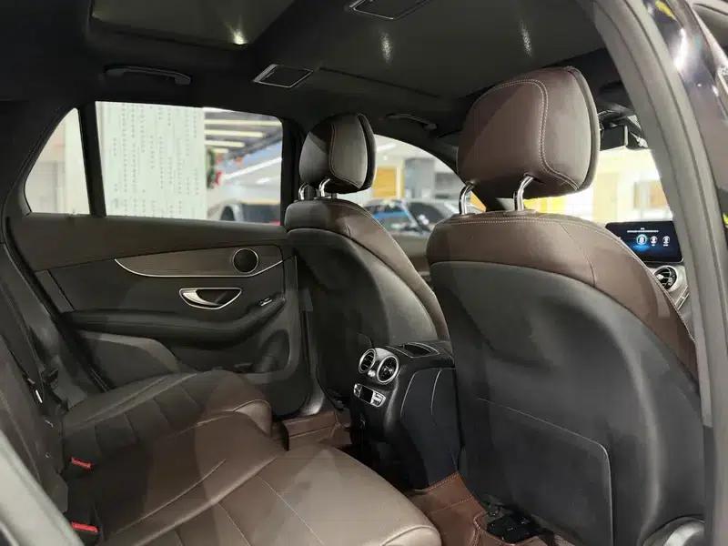 2020 Mercedes-Benz GLC 260 L 4MATIC Luxury — миниатюра 17