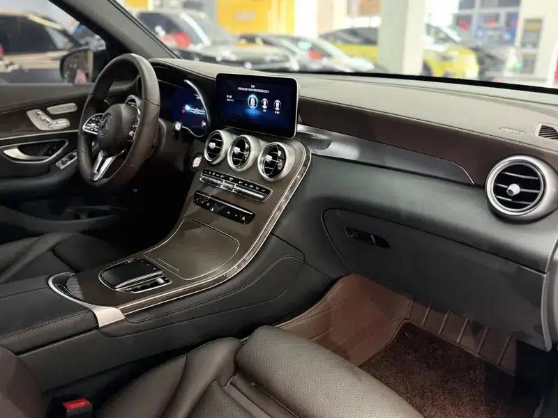 2020 Mercedes-Benz GLC 260 L 4MATIC Luxury — миниатюра 9