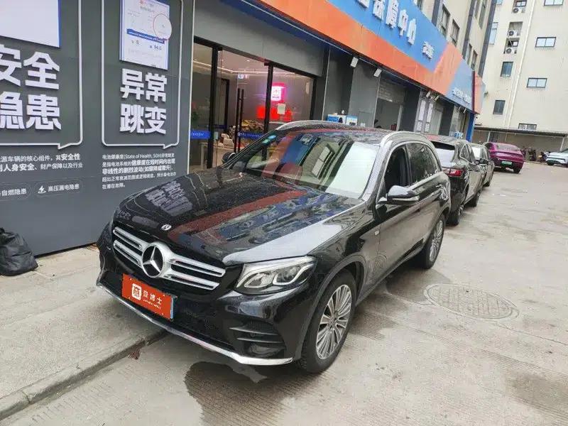 2017 Mercedes-Benz GLC 260 4MATIC Dynamic — миниатюра 1