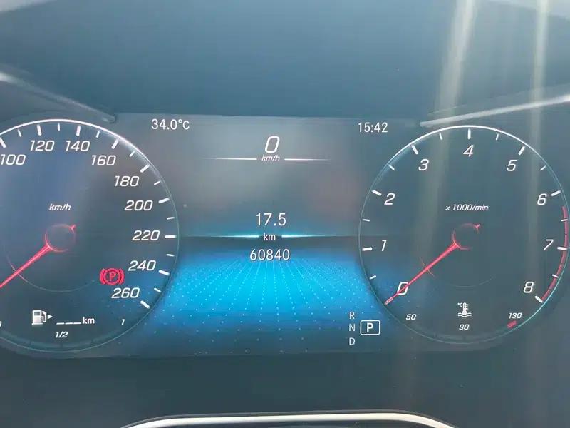 2022 Mercedes-Benz GLC 300 L 4MATIC Dynamic — миниатюра 19