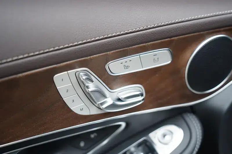 2022 Mercedes-Benz GLC Facelift: GLC 260 L 4MATIC Luxury — миниатюра 8