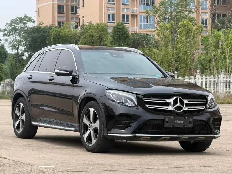 2018 Mercedes-Benz GLC Facelift: GLC 260 4MATIC Luxury — миниатюра 3