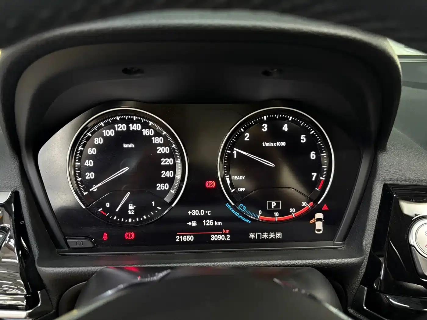 2022 BMW 1 Series 120i M Sport — миниатюра 7
