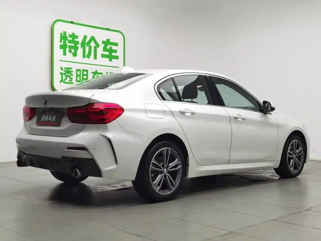 2022 BMW 1 Series 120i M Sport — миниатюра 2