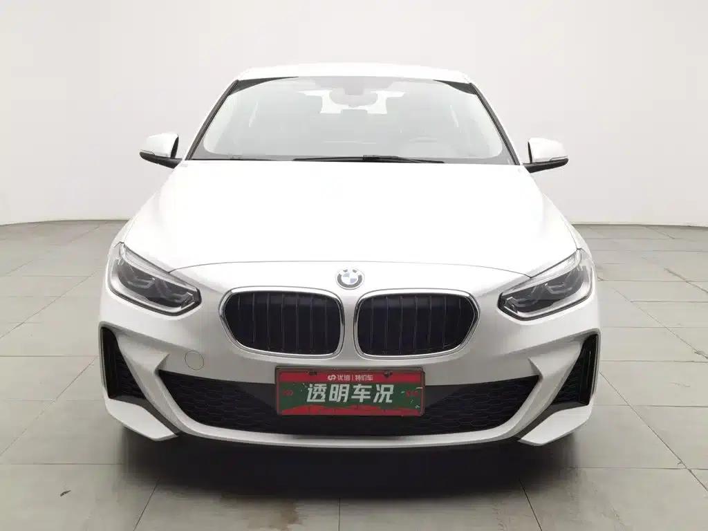 2022 BMW 1 Series 120i M Sport — миниатюра 3