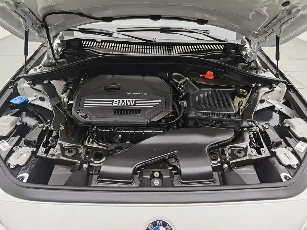 2022 BMW 1 Series 120i M Sport — миниатюра 6