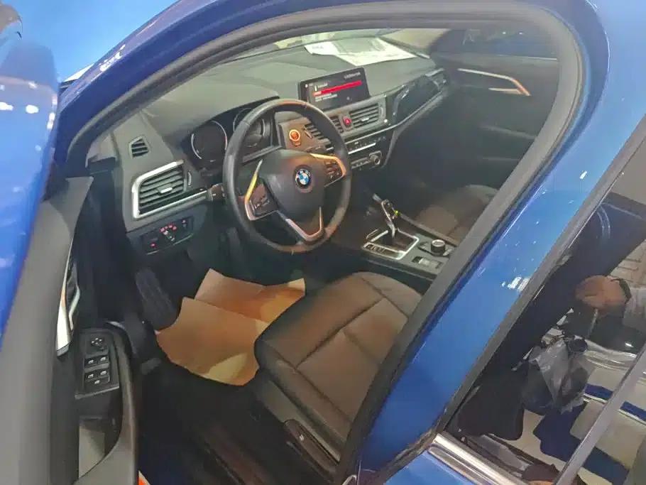 BMW 1 Series 2020 120i Fashion Edition — миниатюра 9