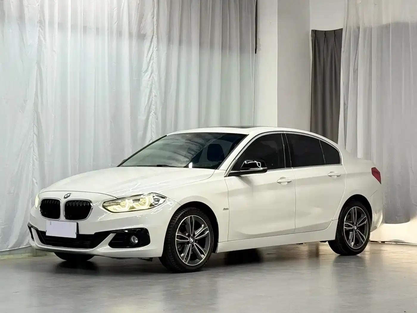 2018 BMW 1 Series 118i Sport — миниатюра 1