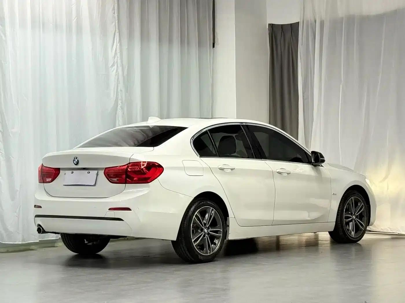 2018 BMW 1 Series 118i Sport — миниатюра 5