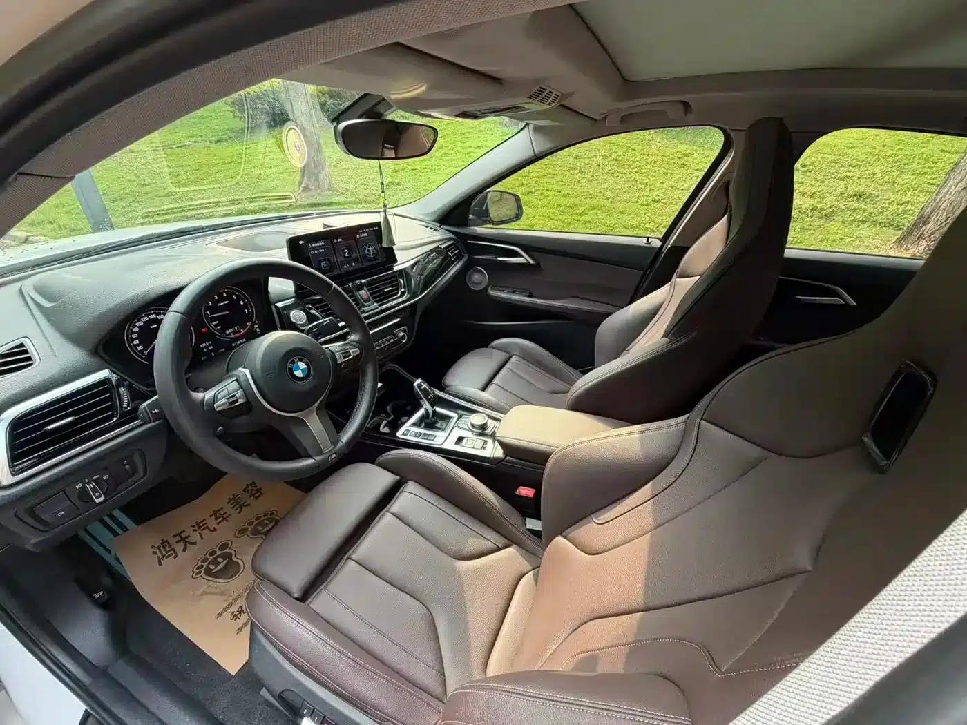 BMW 1 Series 2021 Facelift 125i M Sport Shadow Edition — миниатюра 7