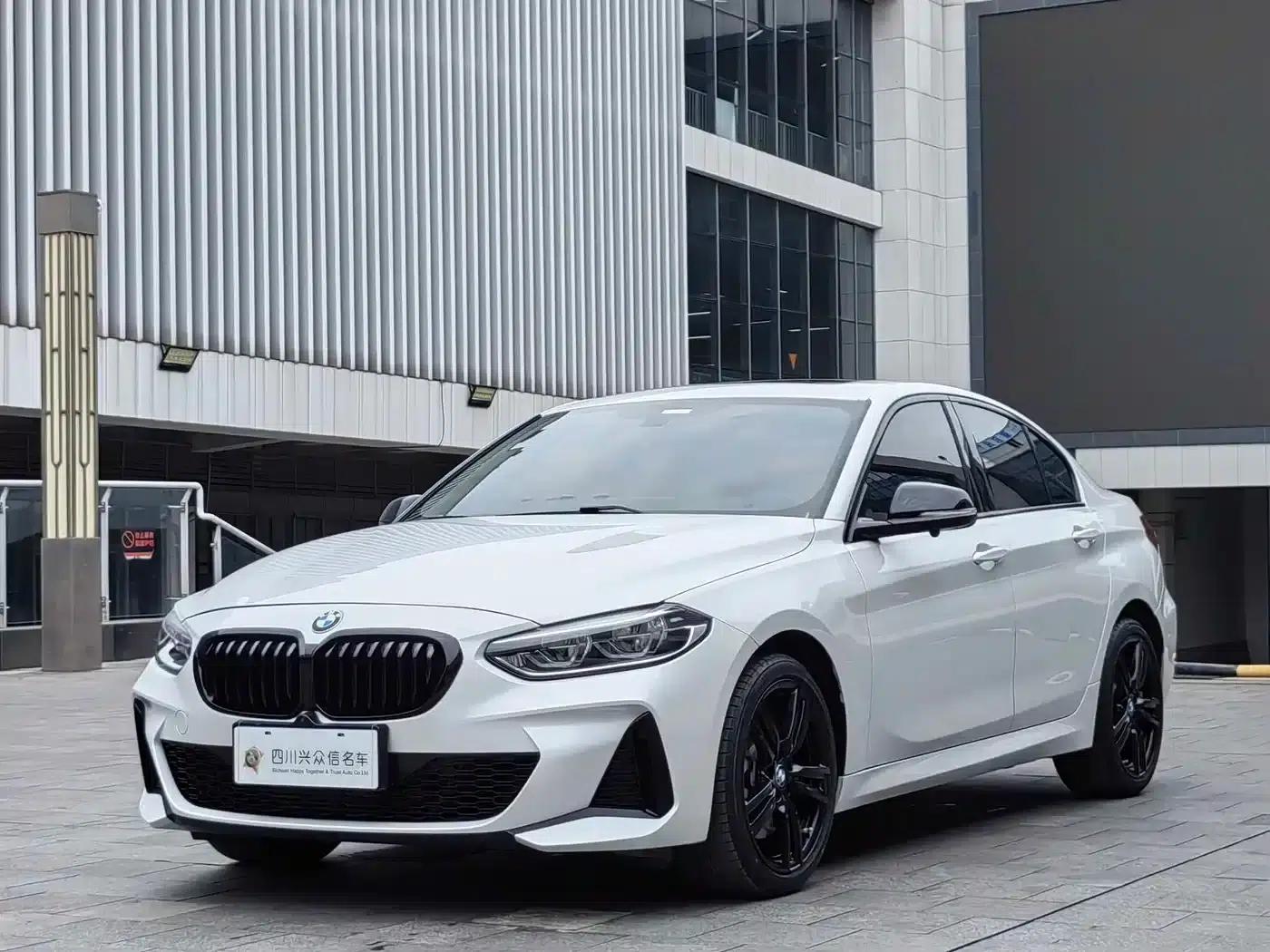 BMW 1 Series 2023 125i M Sport Shadow Edition — миниатюра 2