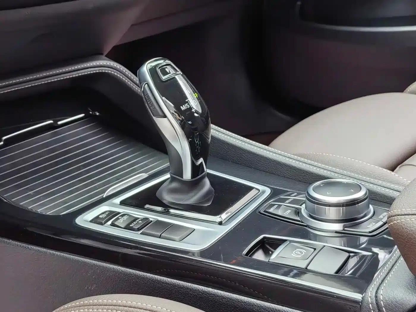 BMW 1 Series 2023 125i M Sport Shadow Edition — миниатюра 17