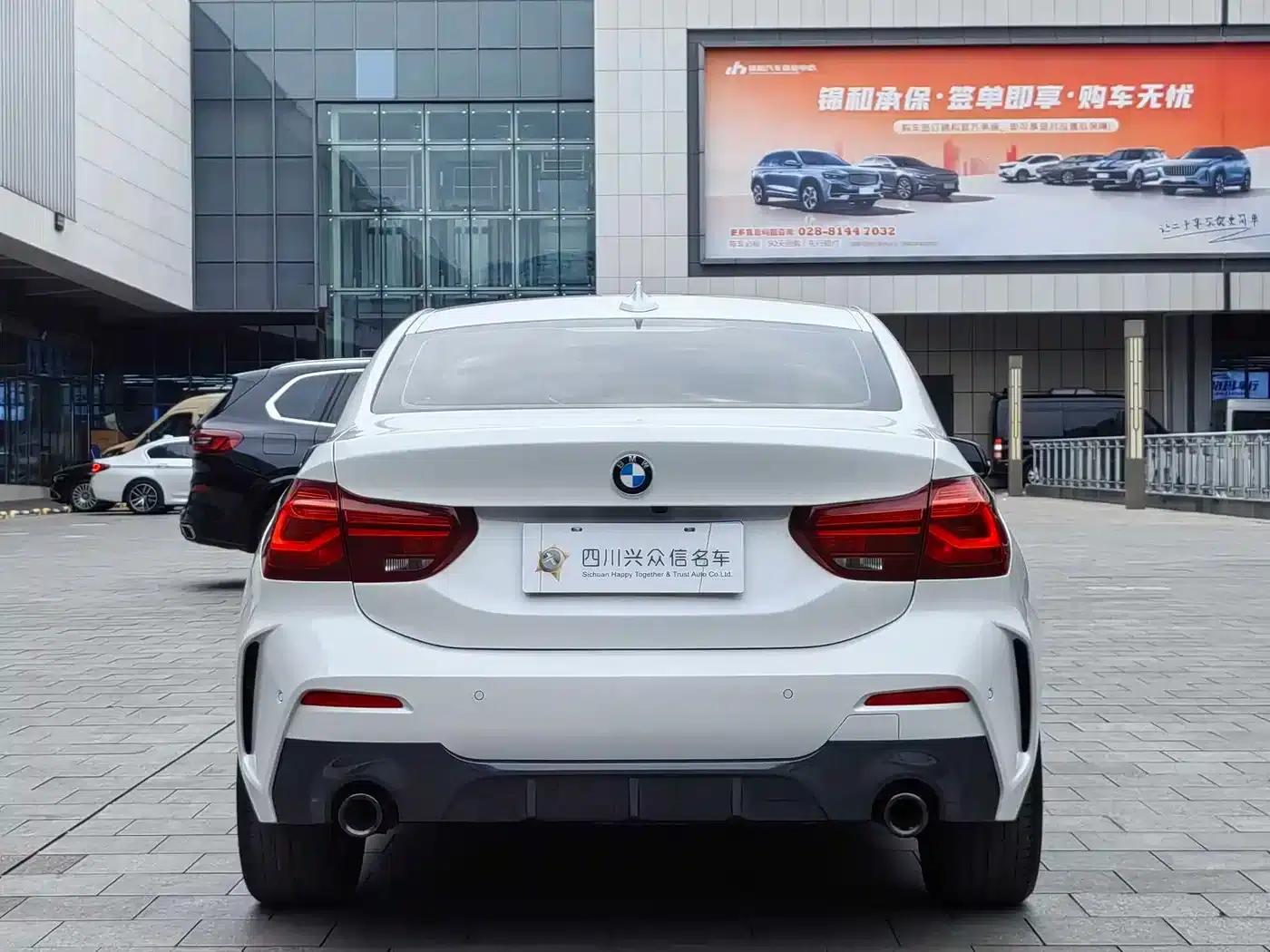 BMW 1 Series 2023 125i M Sport Shadow Edition — миниатюра 6