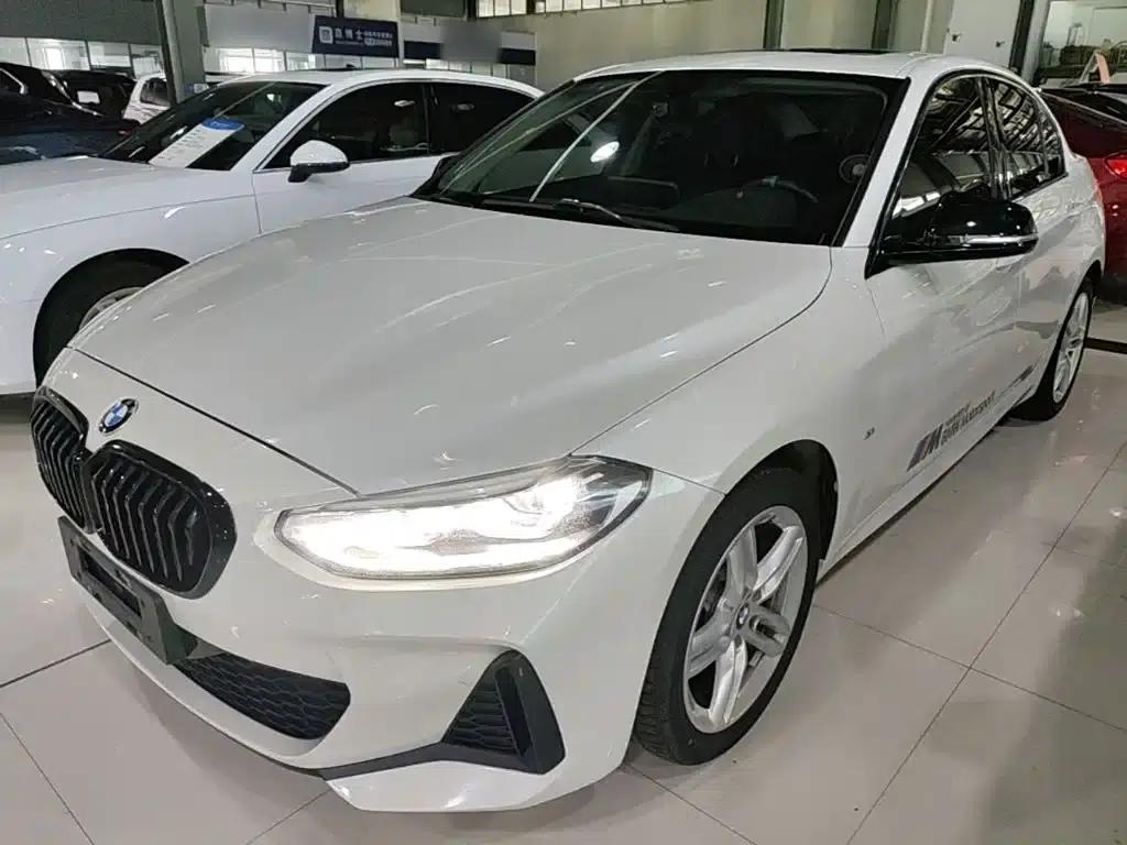 BMW 1 Series 2021 Facelift 120i M Sport Shadow Edition — миниатюра 2