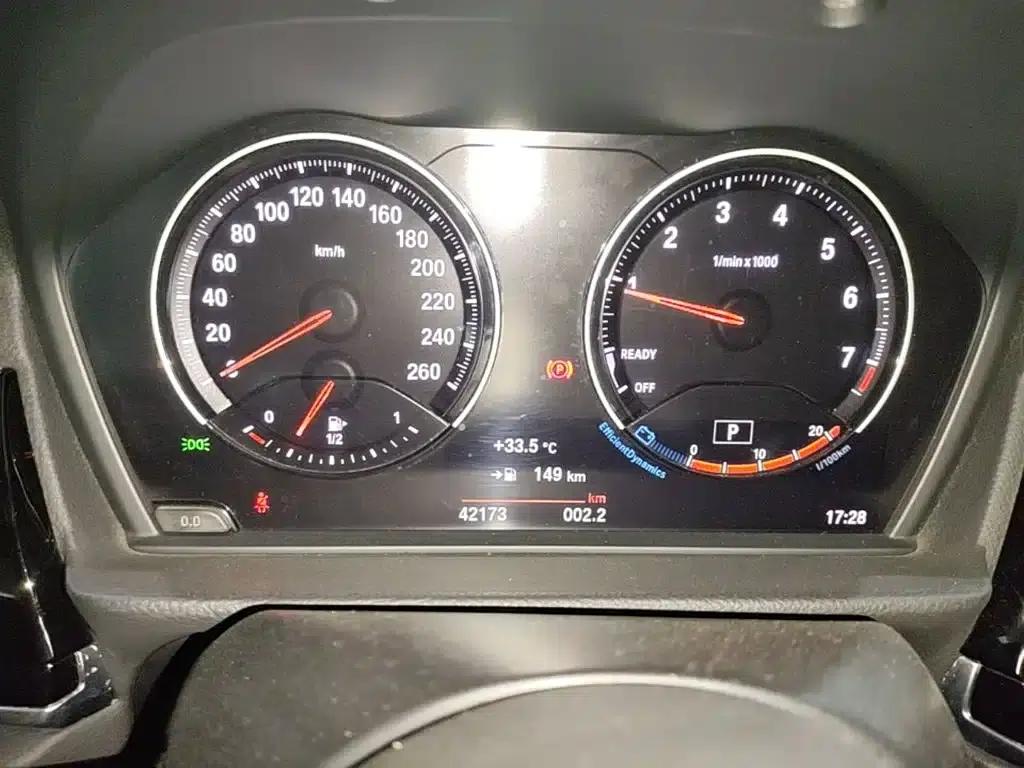 BMW 1 Series 2021 Facelift 120i M Sport Shadow Edition — миниатюра 12