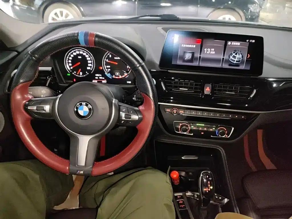 BMW 1 Series 2021 Facelift 120i M Sport Shadow Edition — миниатюра 10